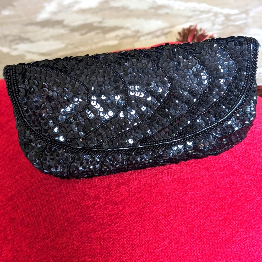 NWOT STAR BRAND BLACK 🖤 SEQUIN EMBELLISHED EVENING CLUTCH BAG